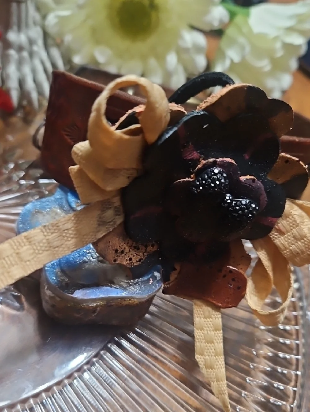 Hand Crafted Genuine Leather Floral Dog Bow Charm NEW